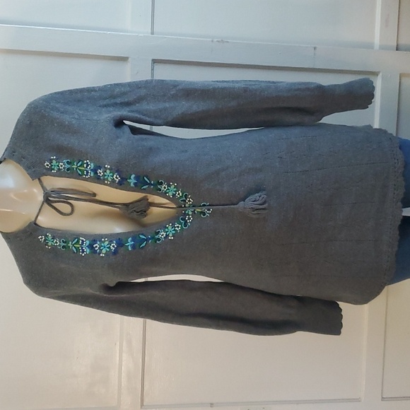Free People V-Neck Floral Embroidered Wool Blend Sweater Dress/Tunic Size M - Picture 1 of 9